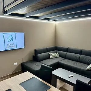 House Antoine Napoli